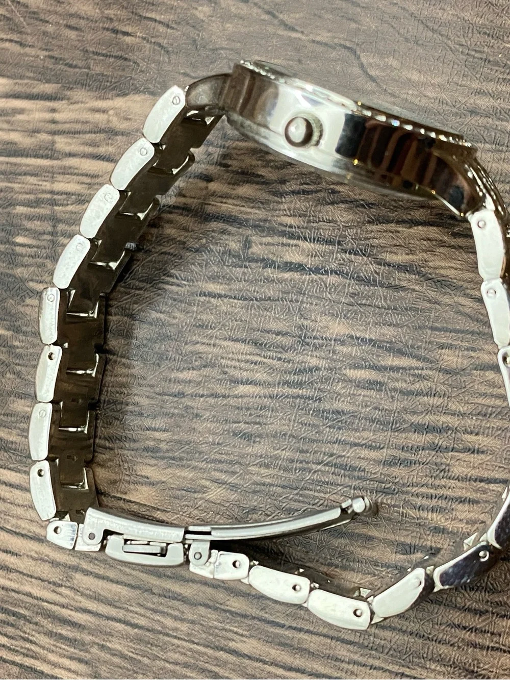 Ladies Bling Watch Mother of Pearl Dial silver tone working